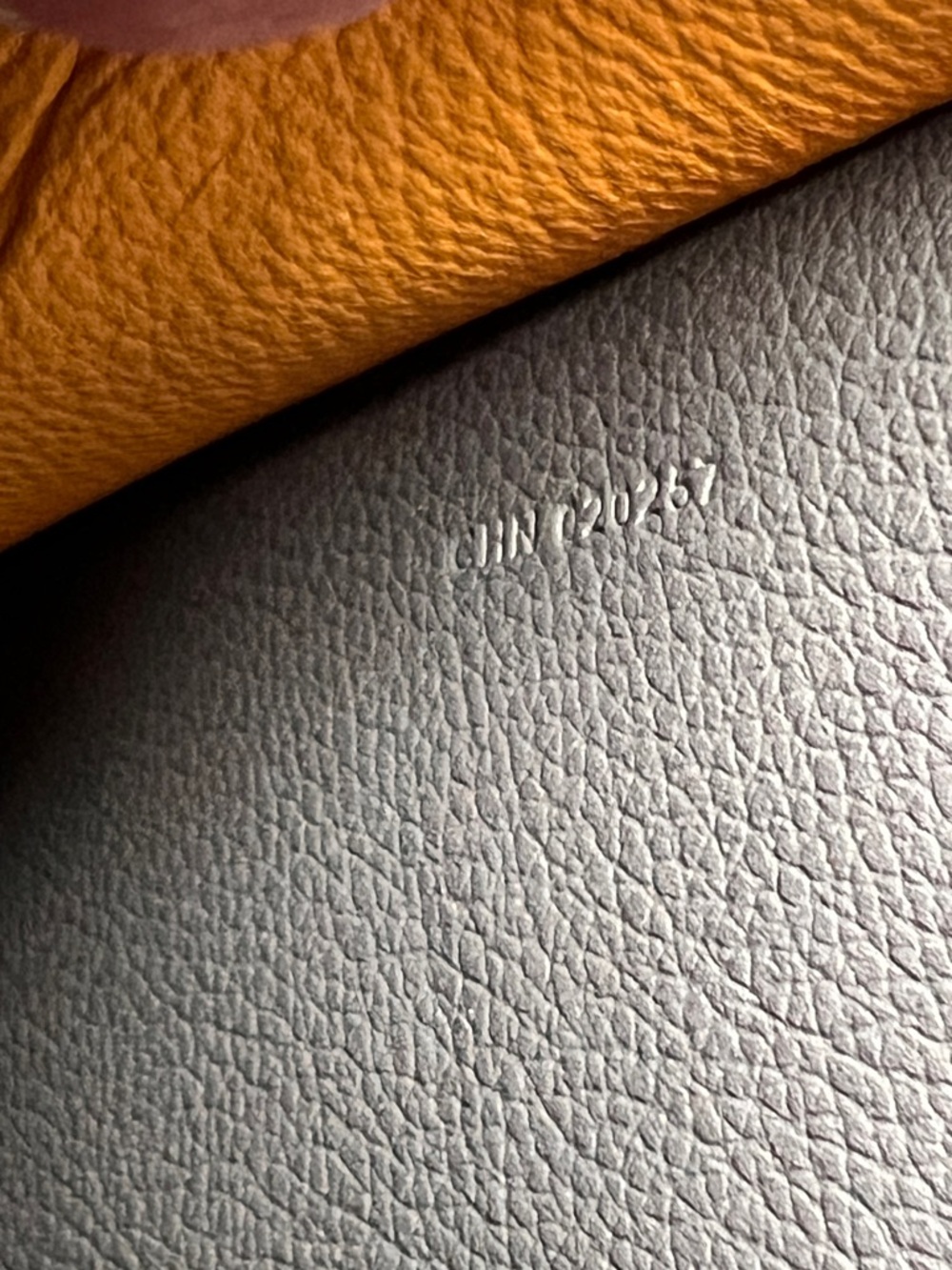 Goyard Chypre wallet with strap - Picture 9 of 11